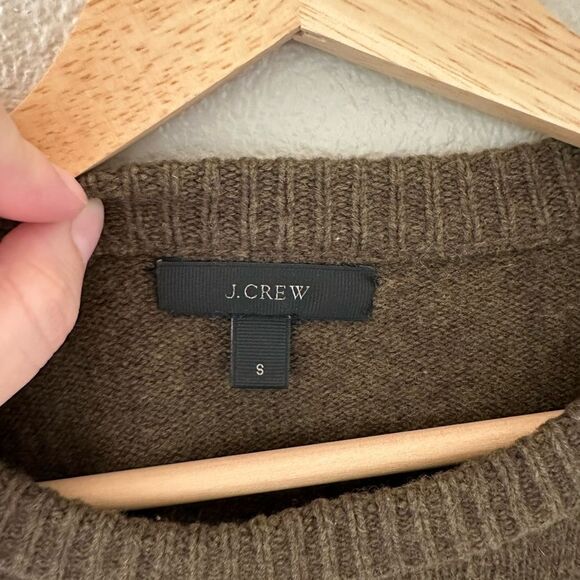 J Crew 100% Wool Olive Green Crewneck Sweater Size S - Picture 4 of 7